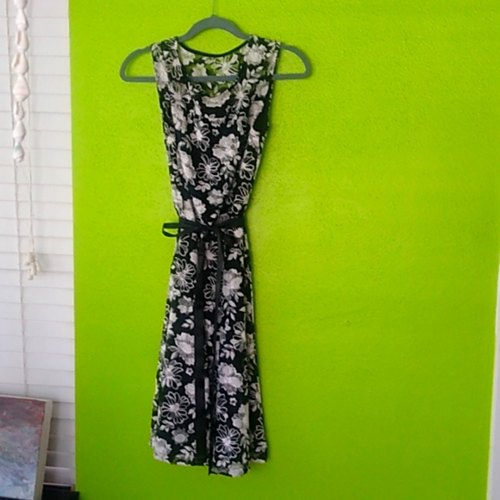 Lacy black and white dress with satin tie